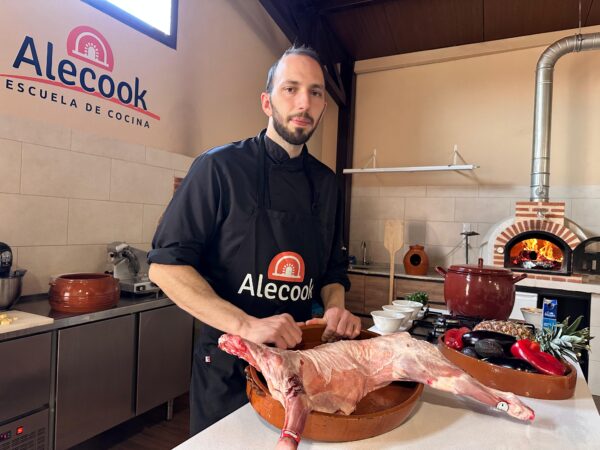 Pack 2 personas: Curso horno de leña PLUS + Alojamiento en Hotel Rural Alecook