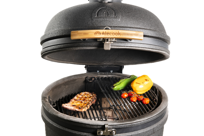 Imagen de kamado Alecook cocinando a dos niveles